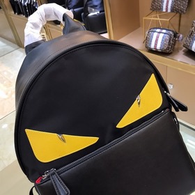 FENDI  Новый рюкзак Модель： F2306 Сзадиспользуется дышащая высок