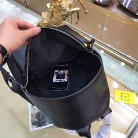 FENDI  Новый рюкзак Модель： F2306 Сзадиспользуется дышащая высок