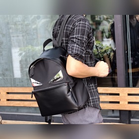 Fendi Артикул 7vz042A2FTFOKUR Рюкзак с большим передним карманом 