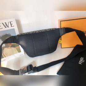FENDI Модель 2026-5 Сумка через плечо Ткань с двойным принтом F и