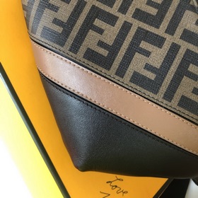 FENDI Модель 2026-5 Сумка через плечо Ткань с двойным принтом F и