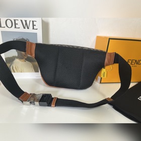 FENDI Модель 2032-5 Сумка через плечо Ткань с двойным принтом F и