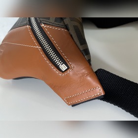 FENDI Модель 2032-5 Сумка через плечо Ткань с двойным принтом F и