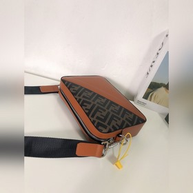 FENDI Модель 2023-5 Сумка через плечо Ткань с двойным принтом F и