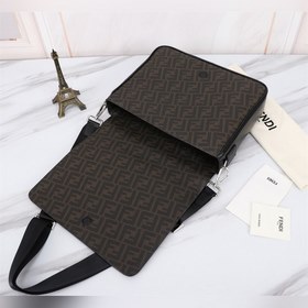 FENDI Сумка через плечо с коричневой крышкой из ПВХ Универсальн