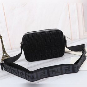FENDI Фенди Сумка для фотоаппарата Материал： первый слой импо
