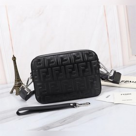 FENDI Фенди Сумка для фотоаппарата с тисненым логотипом  Матери