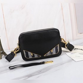 FENDI Фенди Сумка для фотоаппарата с металлическими буквами Мат