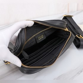 FENDI Фенди Сумка для фотоаппарата с металлическими буквами Мат