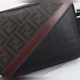 FENDI Коричневая сумка для фотоаппарата из ПВХ  Материал： перв