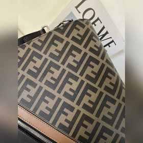 FENDI Модель 2033-1 Сумка через плечо Ткань с двойным принтом F 