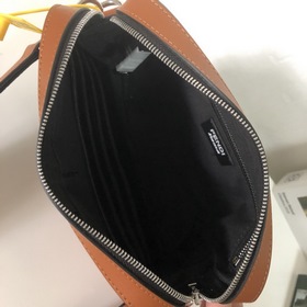 FENDI Модель 2023-5 Сумка через плечо Ткань с двойным принтом F и