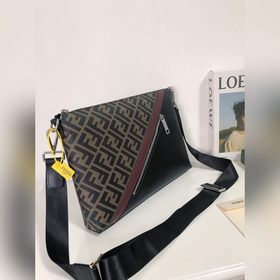 FENDI Модель 2011-3 Сумка через плечо Ткань с двойным принтом F и