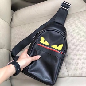 FENDI Мужская сумка-нагрудник в форме монстра, модель 6015 Оригин