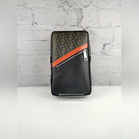 FENDI Вертикальная сумка из ПВХ с красным грудным элементом Арти