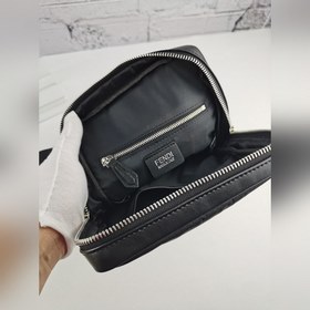 FENDI Вертикальная сумка с желтым нижним углом Артикул：  268568