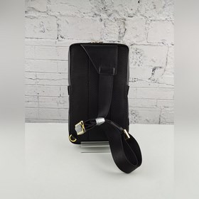 FENDI Вертикальная сумка на цепочке с металлическими пластинами