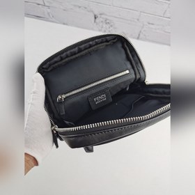 FENDI Вертикальная сумка из белого железа Артикул：  268568  Ма