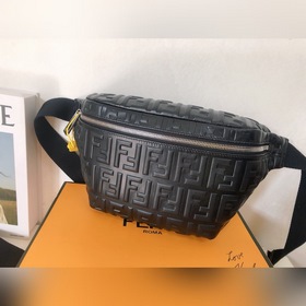 Fendi Модель 2029-5 Новая сумка на пояс/грудь Изготовлена из импо