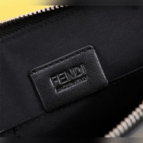 FENDI Fendi Желтый клатч с ручкой Артикул： 168568 Сумка FENDI 