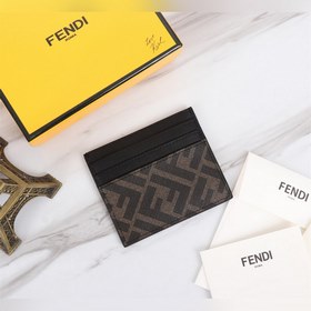 FENDI Кожаный чехол для карт из ПВХ Артикул： 2020568 Описание：