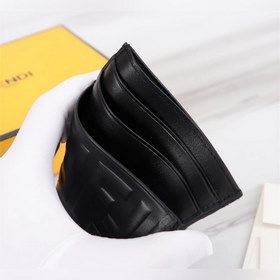 FENDI Картодержатель со стальным тиснением Артикул： 2020568 Оп