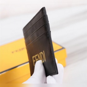 FENDI Картодержатель с шелкографией Артикул： 2020568 Описание：
