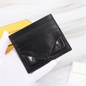 FENDI Черный кожаный кошелек Артикул： 2020568 Описание： Новая в
