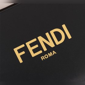 FENDI Фенди Сумка с тиснеными буквами Артикул： 168568 Сумка FE