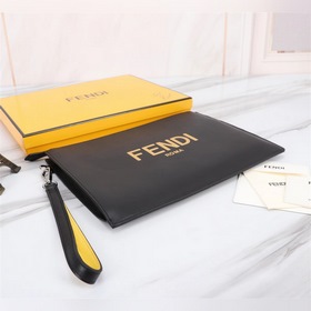 FENDI Фенди Сумка с тиснеными буквами Артикул： 168568 Сумка FE