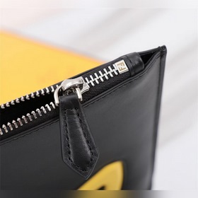 FENDI Fendi Сумка Артикул： 168568 Материал： первый слой импор