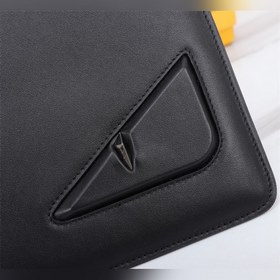 FENDI  Черная сумка для макияжа Артикул： 168568 сумочка FENDI 