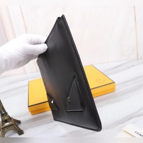 FENDI  Черная сумка для макияжа Артикул： 168568 сумочка FENDI 