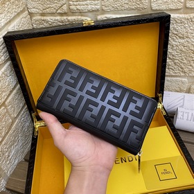 FENDI Маленький кошелек с одним отделением Модель： 9058 Внутре