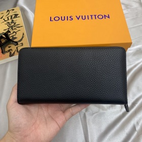 FENDI Новый кожаный кошелек с одним отделением Модель： 3104 С ти