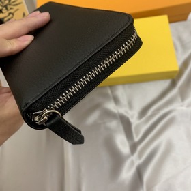 FENDI Новый кожаный кошелек с одним отделением Модель： 3104 С ти
