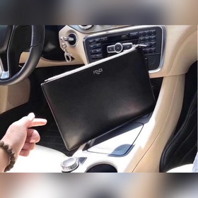 Fendi кожаная сумка-монстр, универсальная модель для мужчин и жен
