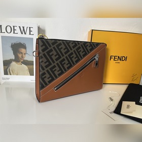 FENDI Новая сумка FENDI Модель： 2031-5 Идеальное качество изготов