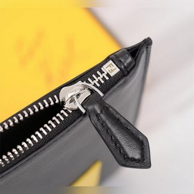 FENDI Косметичка желтого цвета Артикул： 168568 Кожа импортного н