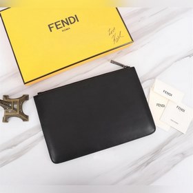 FENDI Черная сумка из кожи змеи Артикул： 168568 Верх из импортно