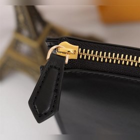 FENDI Мужская сумка с металлическими буквами Артикул： 368568 О