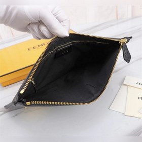 FENDI  Золотая сумка-клатч Артикул： 168568 Сумка FENDI Популярн