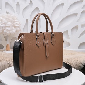 Hermes - мужская сумка для документов Изготовлена из импортной ко