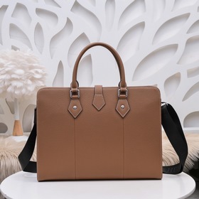 Hermes - мужская сумка для документов Изготовлена из импортной ко