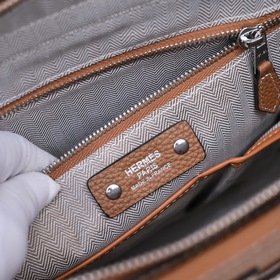Hermes - мужская сумка для документов Изготовлена из импортной ко