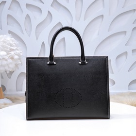 Hermes - Мужской портфель Изготовлена из натуральной кожи теленка