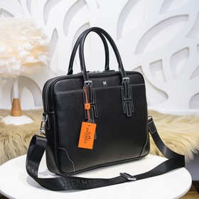Hermes - Мужской портфель Изготовлена из импортной натуральной ко