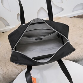 Мужская дорожная сумка Hermes Изготовлена из специальной водонепр