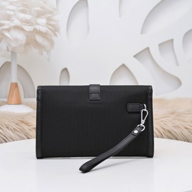 Hermes - новейшая модель мужской сумки изготовлена из специальной