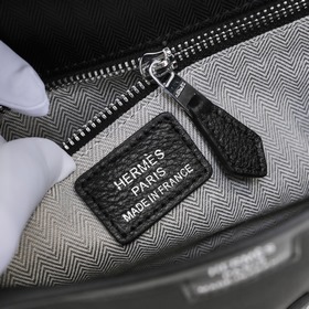 Hermes - новейшая модель мужской сумки изготовлена из специальной